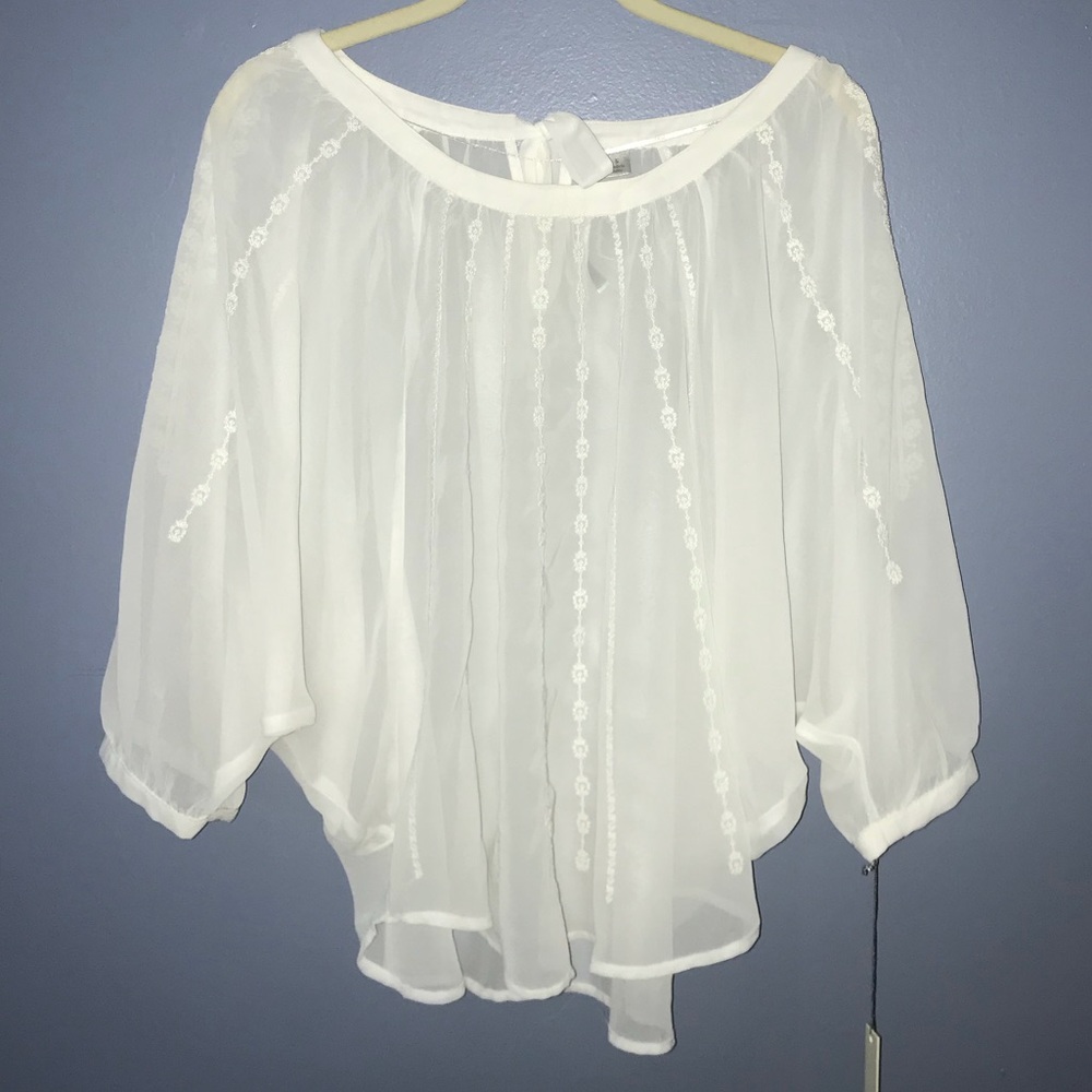 🆕 NWT LC Lauren Conrad White Tie-Back Blouse